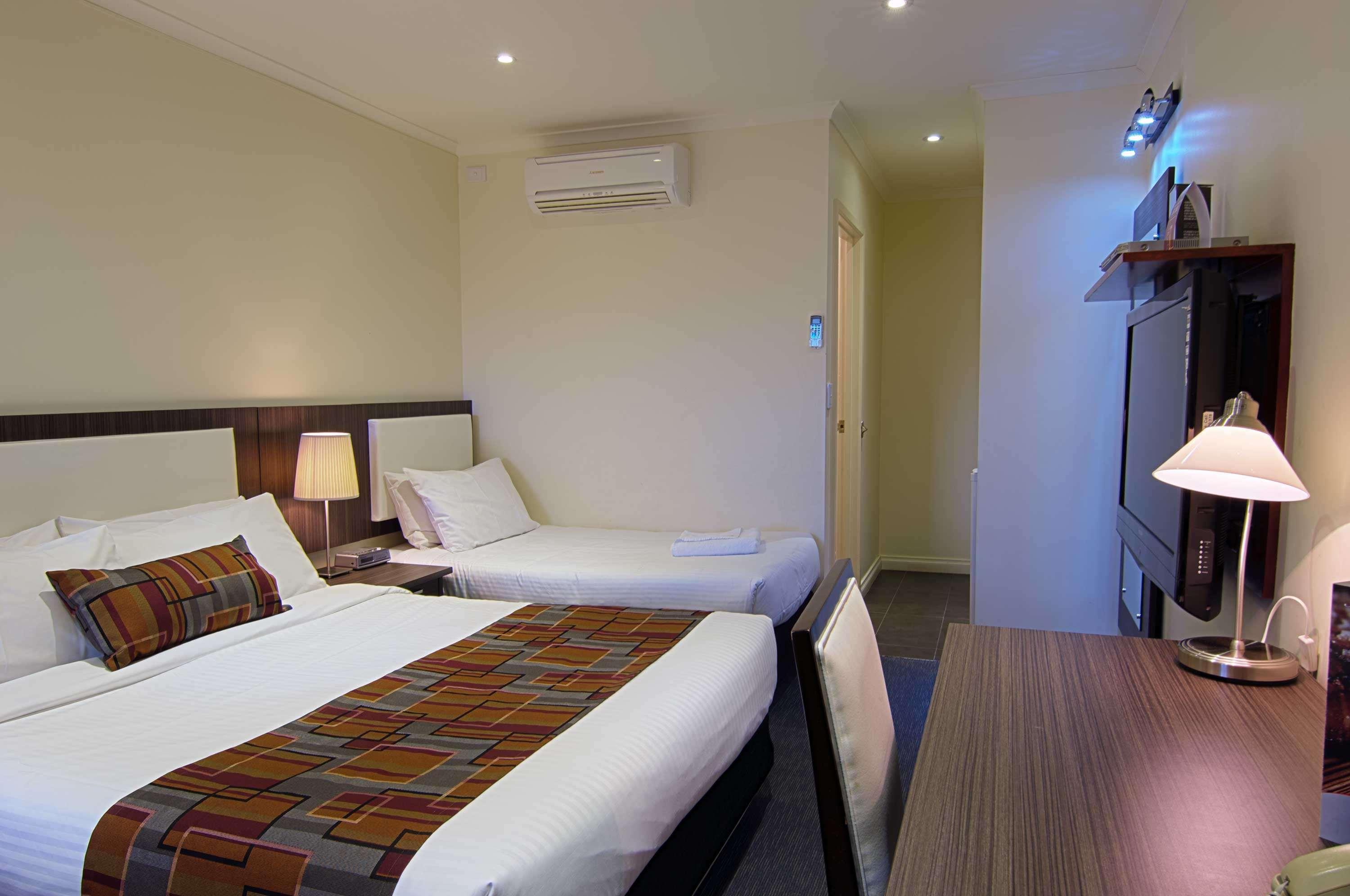Best Western Plus Buckingham International Moorabbin Exterior photo
